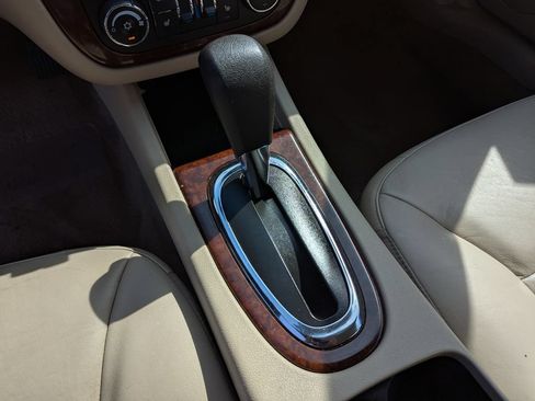 Used 2011 Chevrolet Impala LT w/ Luxury Edition Package FWD image 23
