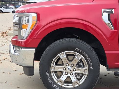 Used 2021 Ford F150 XLT w/ Equipment Group 302A High image 5