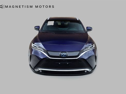 Used 2022 Toyota Venza Limited image 7