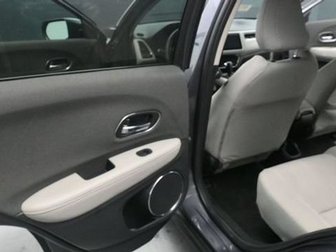Used 2020 Honda HR-V EX image 22