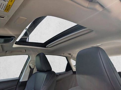 Used 2025 Lexus NX 350h AWD w/ Premium Package image 17