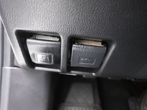 Used 2023 Toyota RAV4 XLE image 25