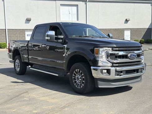 Used 2021 Ford F250 XLT w/ XLT Premium Package AWD/4WD image 4