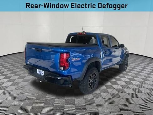 Used 2023 Chevrolet Colorado Trail Boss w/ Safety Package AWD/4WD image 10