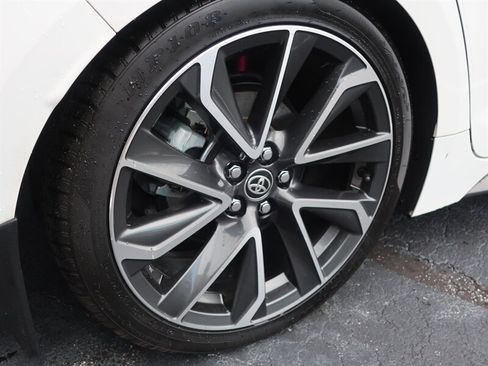 Used 2022 Toyota Corolla SE FWD image 37