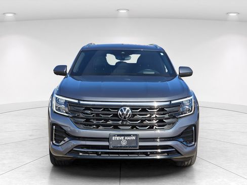 Used 2024 Volkswagen Atlas Cross Sport SEL Premium R-Line AWD/4WD image 8