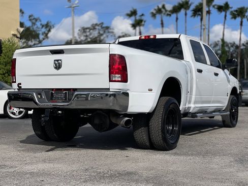 Used 2018 RAM 3500 Tradesman w/ Chrome Appearance Group image 20