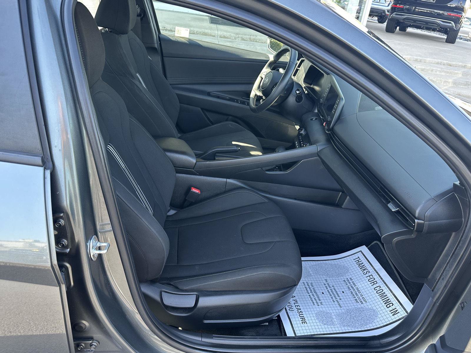 Used 2025 Hyundai Elantra Sport FWD image 23