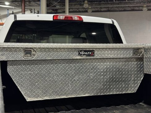 Used 2015 GMC Sierra 3500 Denali image 17