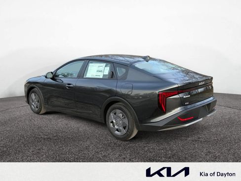 New 2026 Kia K4 LXS image 3