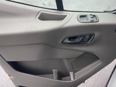 Used 2023 Ford Transit 350 w/ Fleet Fuel Economy Package image 16