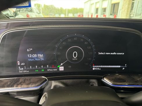 Used 2021 Cadillac Escalade ESV Premium Luxury w/ Driver Assist Tech Package image 8