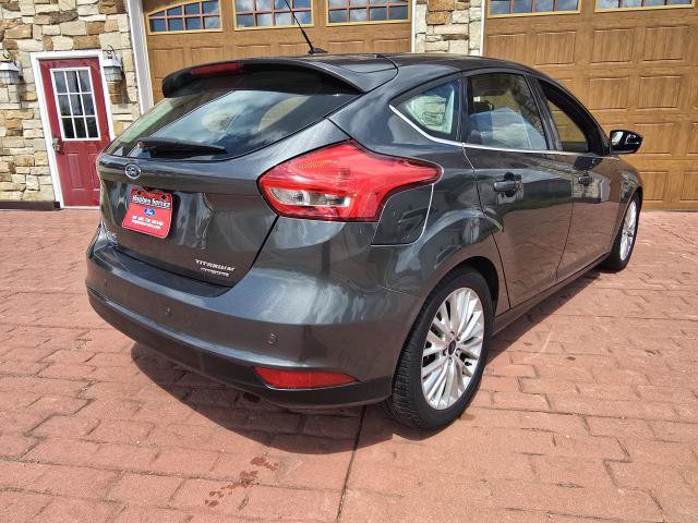Used 2015 Ford Focus Titanium w/ Titanium Cold Weather Package FWD image 3
