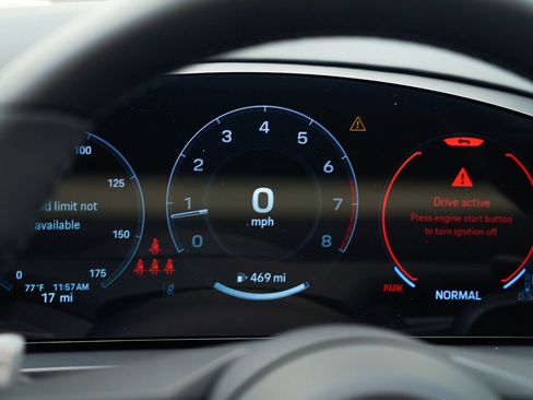 New 2026 Porsche Cayenne image 25