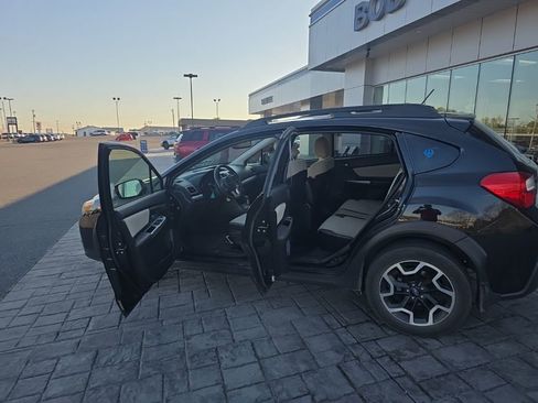 Used 2016 Subaru Crosstrek 2.0i Premium image 6