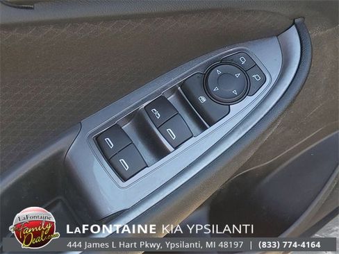 Used 2023 Chevrolet Malibu LT image 16
