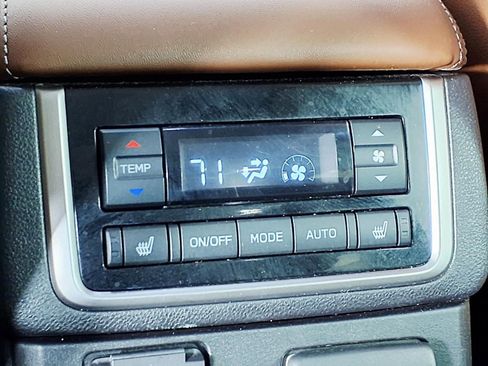 Used 2019 Subaru Ascent Touring w/ Popular Package #3 AWD/4WD image 12