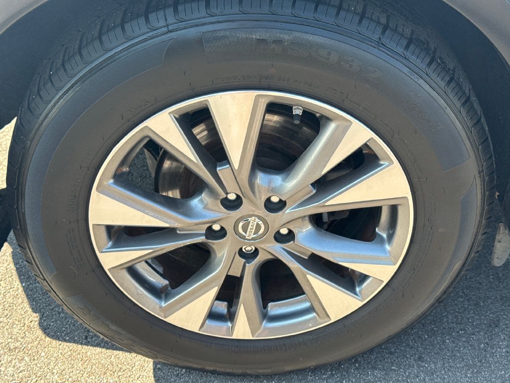 Used 2016 Nissan Murano SL w/ SL Technology Package FWD image 17