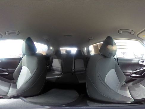 Used 2025 Kia Soul LX w/ LX Technology Package image 40