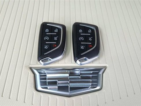 Used 2025 Cadillac Escalade ESV Premium Luxury Platinum image 66