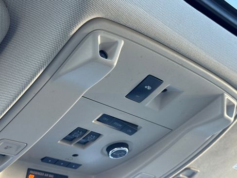 Used 2015 GMC Yukon Denali w/ Touring Package image 26