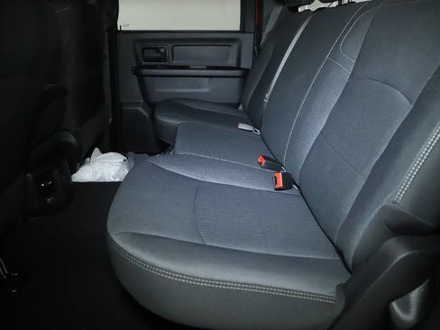 Used 2024 RAM 3500 Tradesman w/ Chrome Appearance Group AWD/4WD image 14
