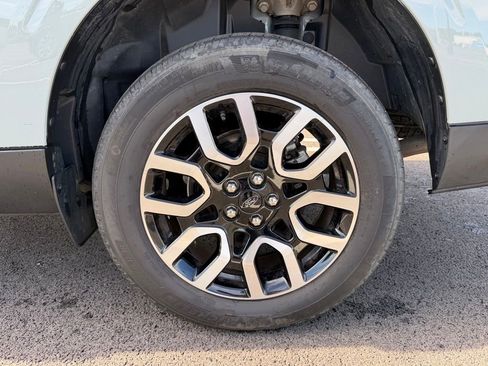 Used 2024 Ford Maverick Lariat w/ 4K Tow Package AWD/4WD image 18