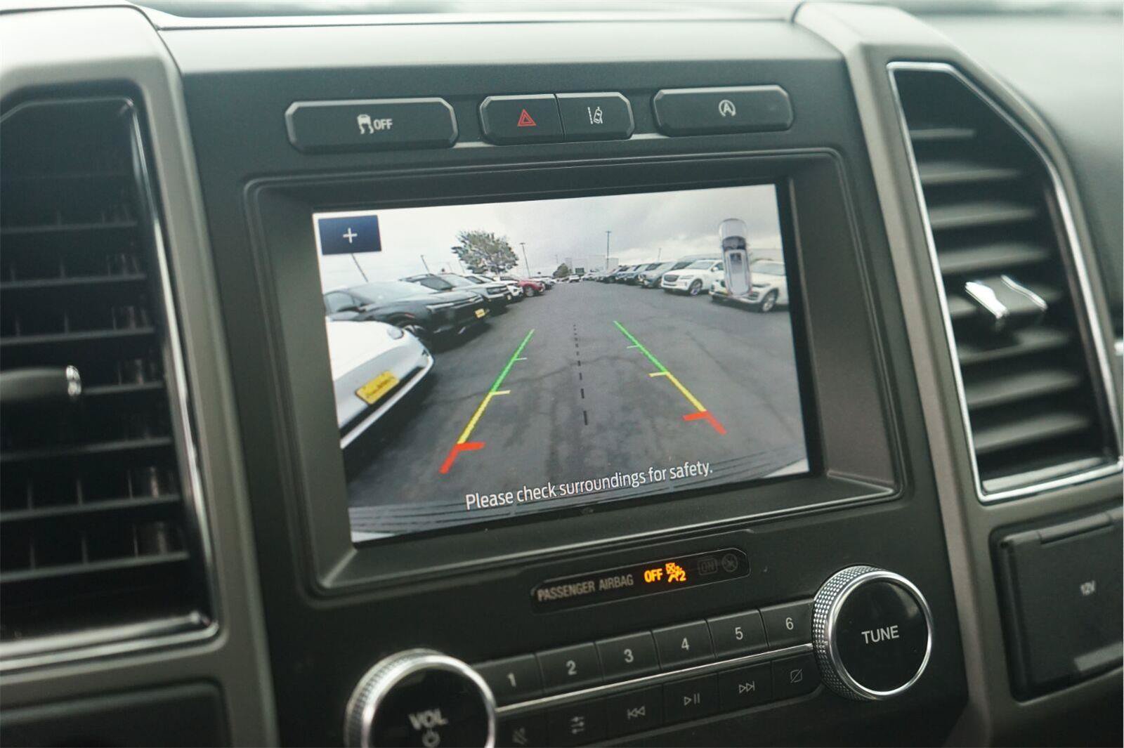 Used 2020 Ford Expedition Max XLT w/ Equipment Group 202A RWD image 30