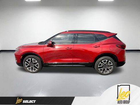 Used 2024 Chevrolet Blazer RS FWD image 11