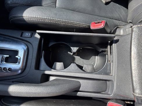 Used 2010 Nissan Altima 2.5 S w/ Premium Pkg FWD image 30