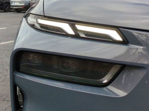 Used 2023 BMW X7 xDrive40i w/ Executive Package image 10