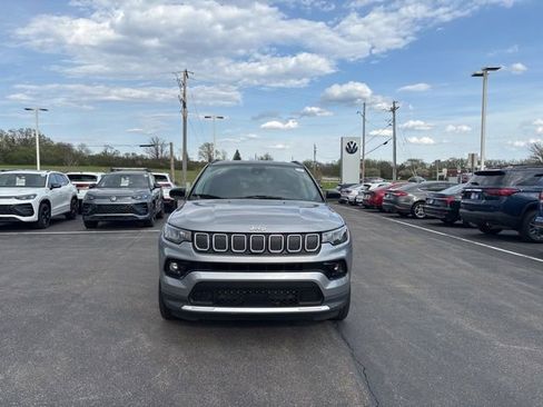 Used 2022 Jeep Compass Limited AWD/4WD image 4