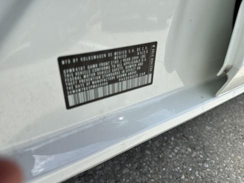 Certified 2023 Volkswagen Jetta SEL FWD image 34