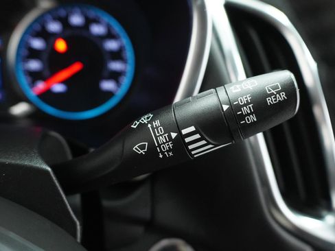 Used 2022 Chevrolet Equinox LT FWD image 25
