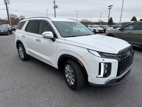 Used 2025 Hyundai Palisade SEL image 3