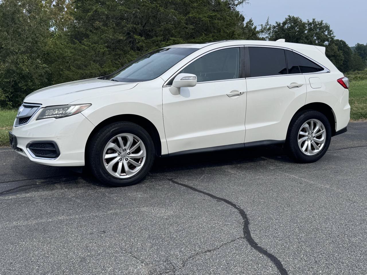 Used 2017 Acura RDX AWD image 4