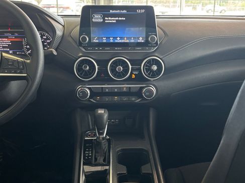 Used 2024 Nissan Sentra SV FWD image 25