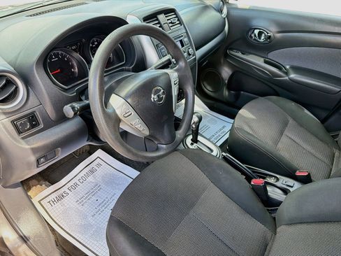 Used 2015 Nissan Versa SV FWD image 24