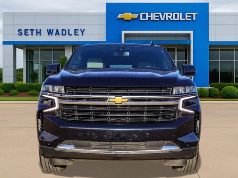 Used 2022 Chevrolet Tahoe LT w/ LT Signature Package image 2