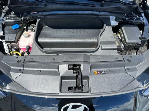 Certified 2023 Hyundai Ioniq 6 SEL w/ Cargo Package AWD/4WD image 10