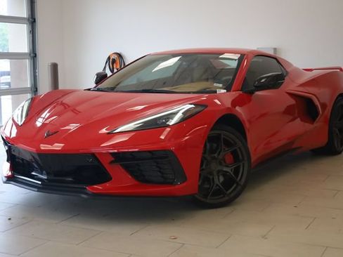 Used 2020 Chevrolet Corvette Stingray Premium Conv w/ 3LT Preferred Equipment Group RWD image 8