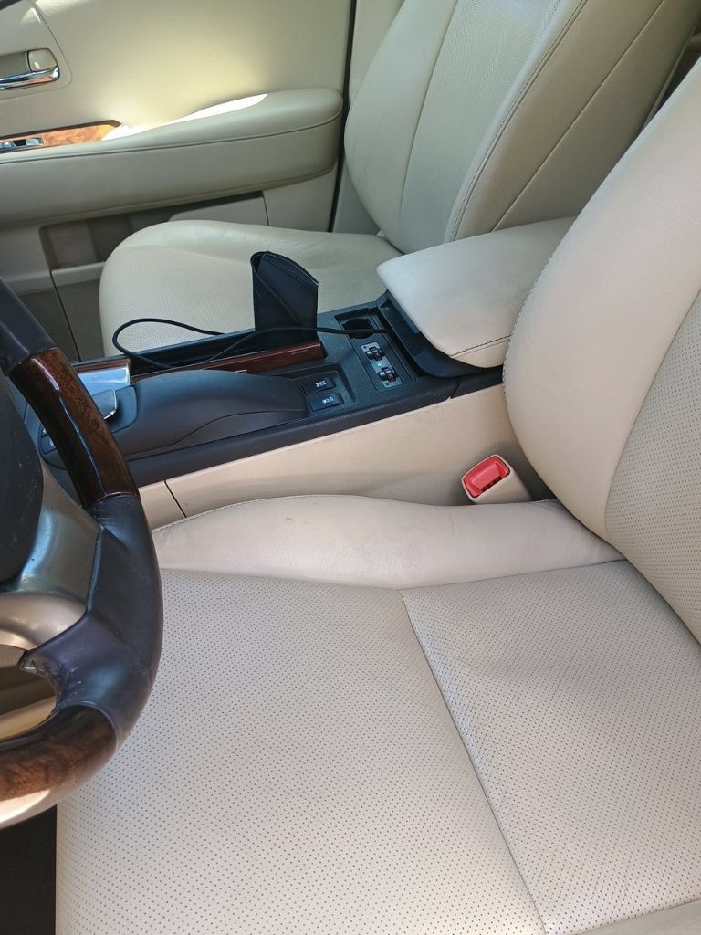 Used 2013 Lexus RX 350 AWD w/ Navigation Pkg image 3
