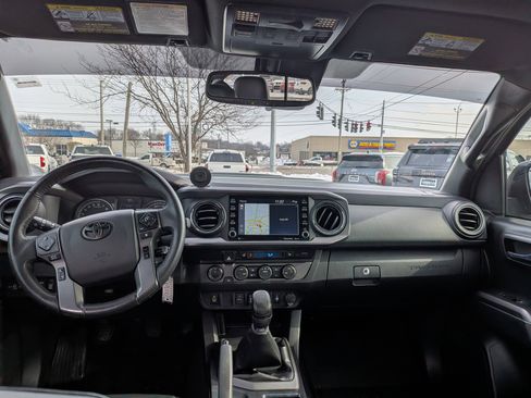 Used 2020 Toyota Tacoma TRD Pro image 13