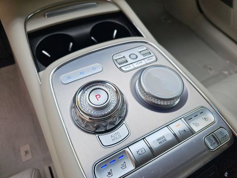 Certified 2026 Genesis G90 3.5T AWD/4WD image 21