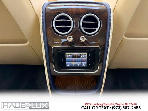 Used 2015 Bentley Flying Spur V8 image 31