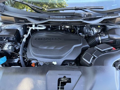 Used 2023 Honda Odyssey EX-L image 28