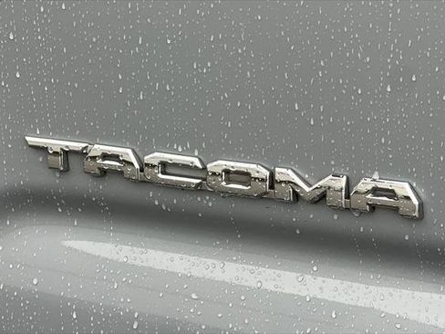 Certified 2019 Toyota Tacoma TRD Sport w/ TRD Premium Sport Package RWD image 32