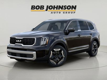 New 2025 Kia Telluride EX w/ EX Captain's Chair Package