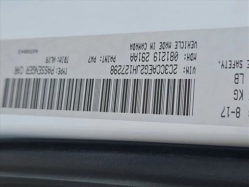 Used 2018 Chrysler 300 Limited image 23