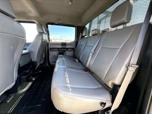 Used 2019 Ford F250 XL w/ Power Equipment Group image 15